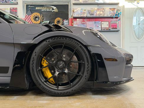 Used 2025 Porsche 911 GT3 RS RWD image 18