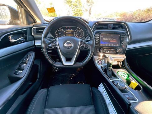 Used 2018 Nissan Maxima 3.5 S image 9