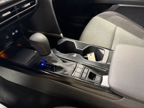 Used 2025 Toyota Camry LE FWD image 25