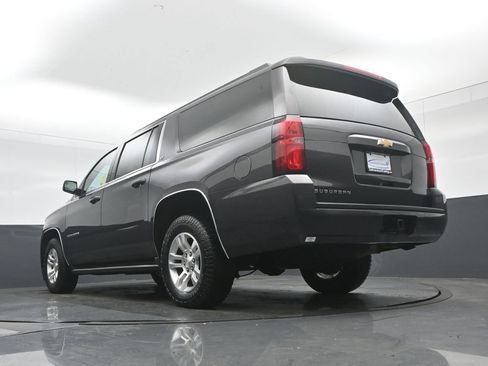 Used 2018 Chevrolet Suburban LT AWD/4WD image 67