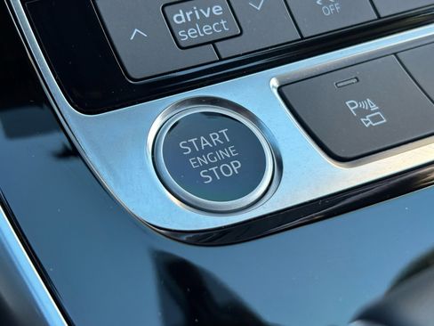 Used 2025 Audi Q7 3.0T Premium Plus w/ Premium Plus Package image 37