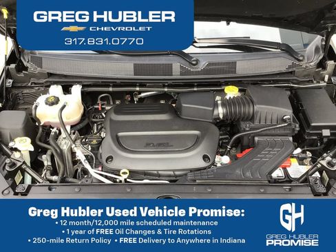 Used 2025 Chrysler Pacifica Limited FWD image 38