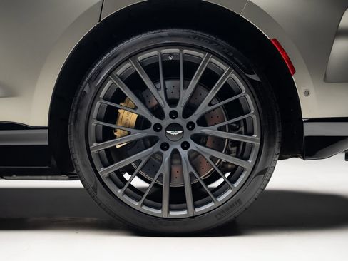Used 2023 Aston Martin DBX 707 AWD/4WD image 21