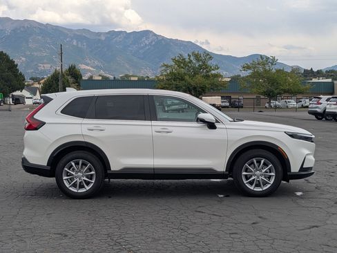 New 2026 Honda CR-V EX image 2