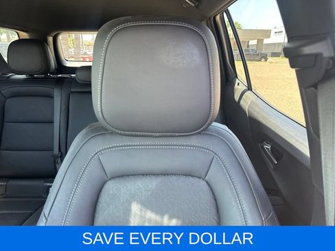 Used 2025 Chevrolet Equinox LT w/ Convenience Package II FWD image 16