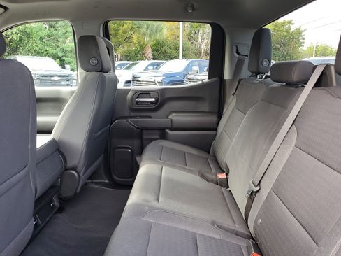 Used 2022 Chevrolet Silverado 1500 Custom image 12