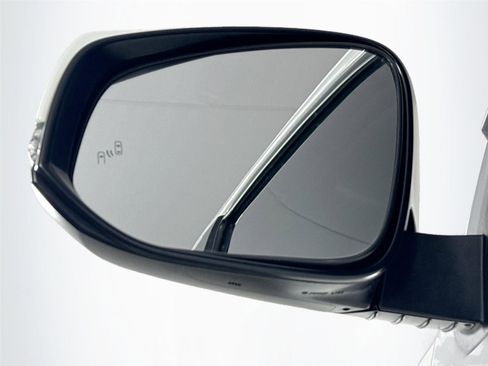 Certified 2023 Toyota Tacoma 4x4 Double Cab image 5