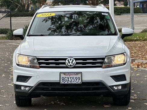 Used 2018 Volkswagen Tiguan SEL w/ 3rd Row Seat Package image 9