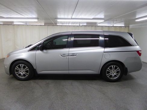 Used 2012 Honda Odyssey EX image 4