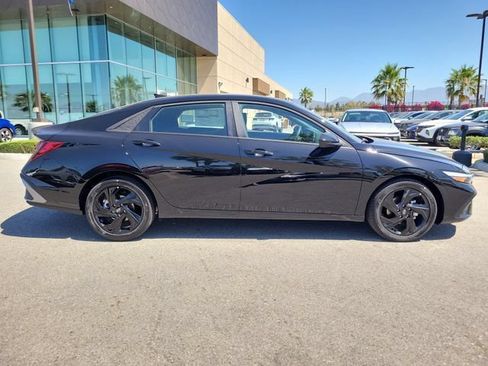 New 2026 Hyundai Elantra Sport FWD image 27