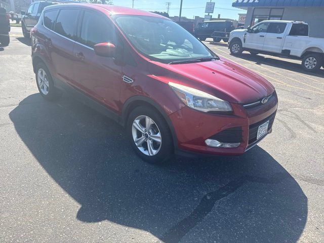 Used 2015 Ford Escape SE AWD/4WD image 2