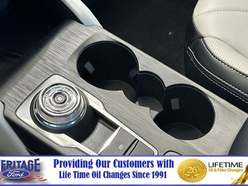 New 2025 Ford Escape SE w/ PHEV Premium Package image 19