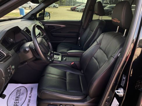 Used 2022 Honda Passport TrailSport image 10