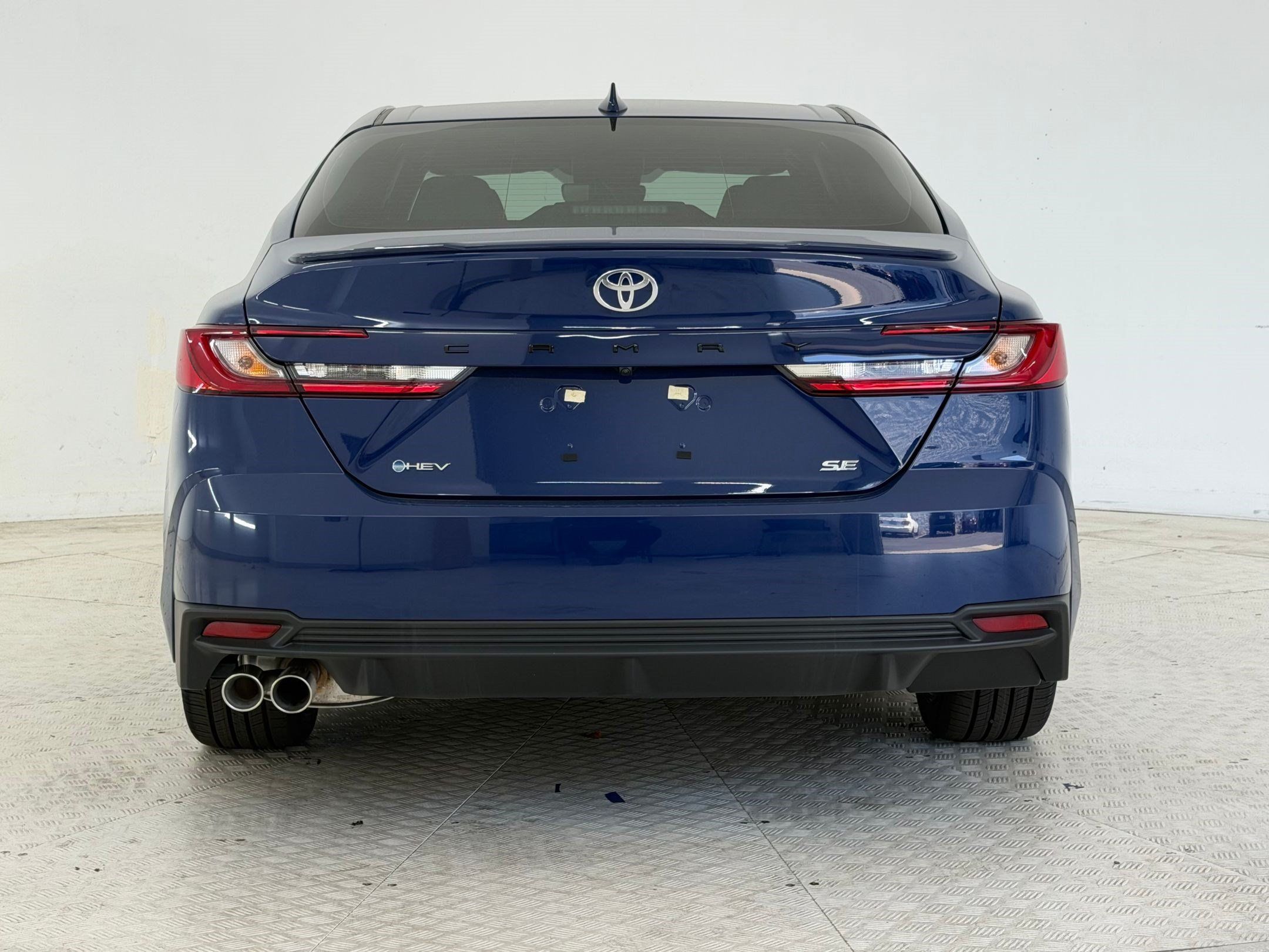 Used 2026 Toyota Camry SE w/ Convenience Package FWD image 10