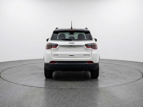 Used 2025 Jeep Compass Limited AWD/4WD image 7