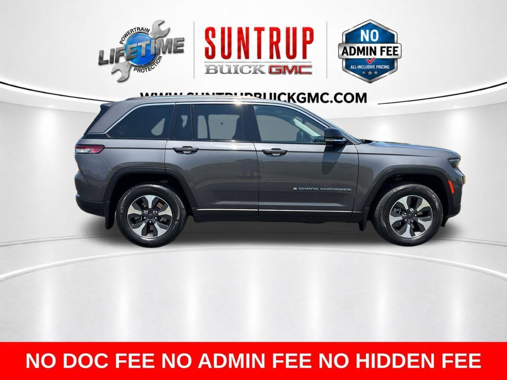 Used 2022 Jeep Grand Cherokee Limited 4xe w/ MOPAR Finishing Package AWD/4WD image 8