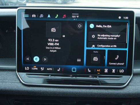 Certified 2025 Volkswagen Tiguan S image 12