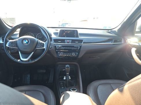 Used 2017 BMW X1 xDrive28i image 14