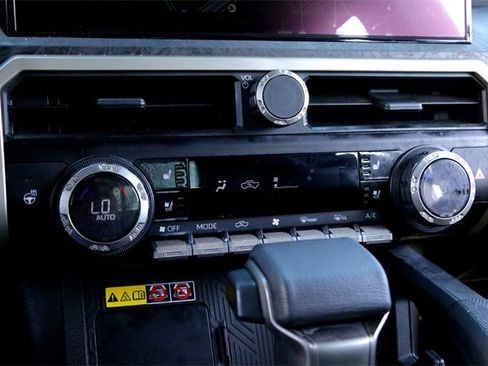 Used 2024 Toyota Tacoma Limited image 18