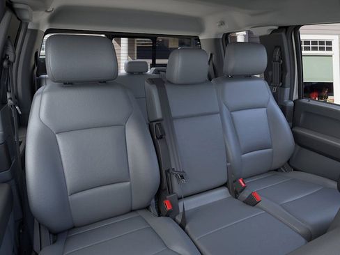 New 2026 Ford F550 4x4 Supercab Super Duty image 10