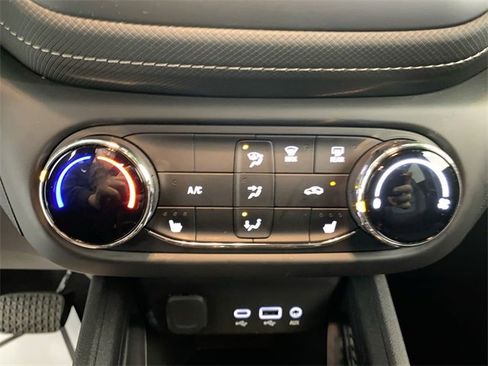 Used 2023 Chevrolet TrailBlazer ACTIV image 40