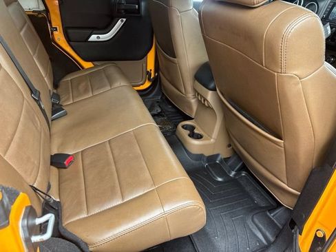 Used 2012 Jeep Wrangler Unlimited Sahara w/ Dual Top Group AWD/4WD image 7