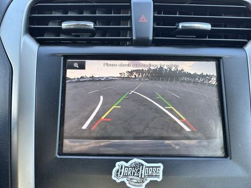 Used 2015 Ford Fusion SE w/ Equipment Group 502A image 27