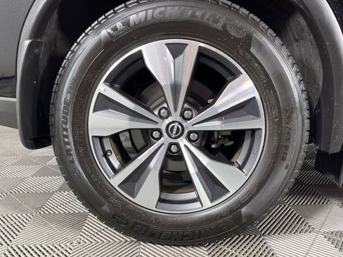 Used 2024 Nissan Murano SV image 15