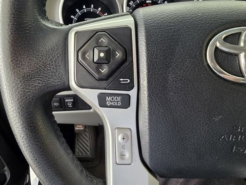 Used 2016 Toyota Sequoia Limited w/ Safety & Convenience Package RWD image 28