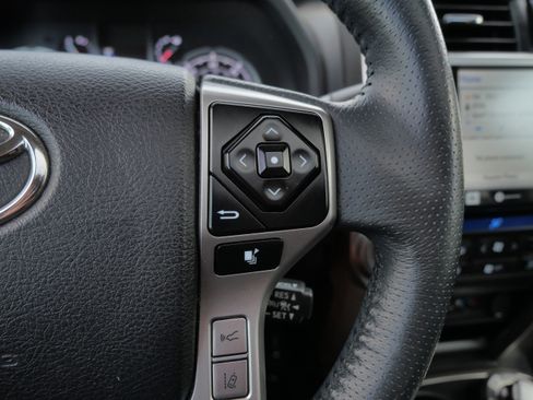 Certified 2022 Toyota 4Runner Limited AWD/4WD image 28