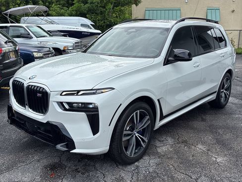 Used 2024 BMW X7 M60i w/ Executive Package AWD/4WD image 1