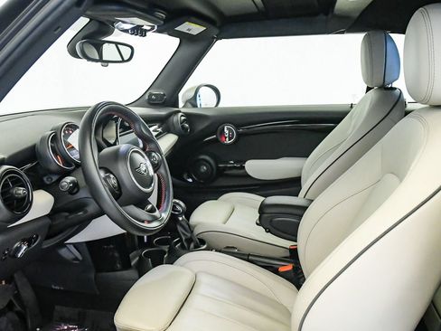 Used 2019 MINI Cooper Convertible FWD image 23