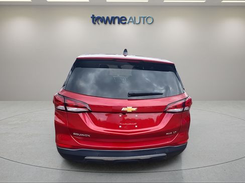 Used 2024 Chevrolet Equinox LT AWD/4WD image 4