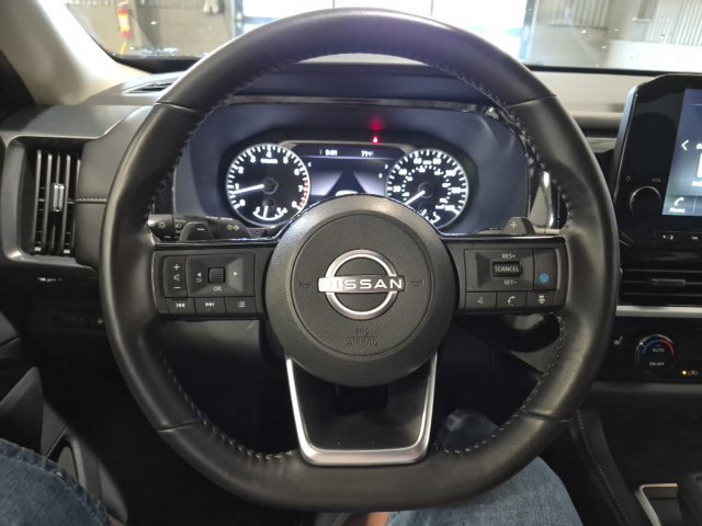 Certified 2025 Nissan Pathfinder SL AWD/4WD image 13