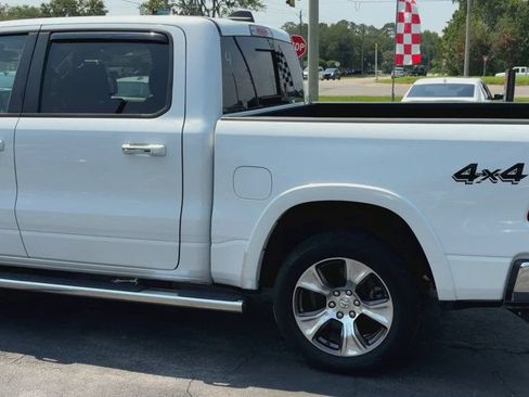 Used 2019 RAM 1500 Laramie AWD/4WD image 6