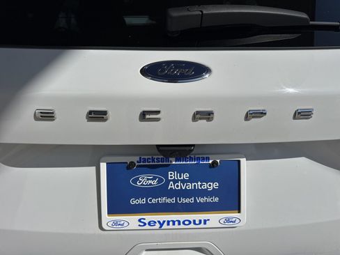 Certified 2022 Ford Escape SE w/ Convenience Package image 14