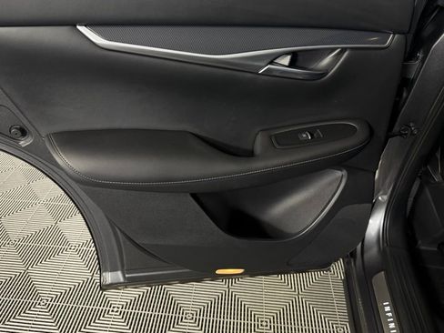 Used 2023 INFINITI QX50 Sport image 26