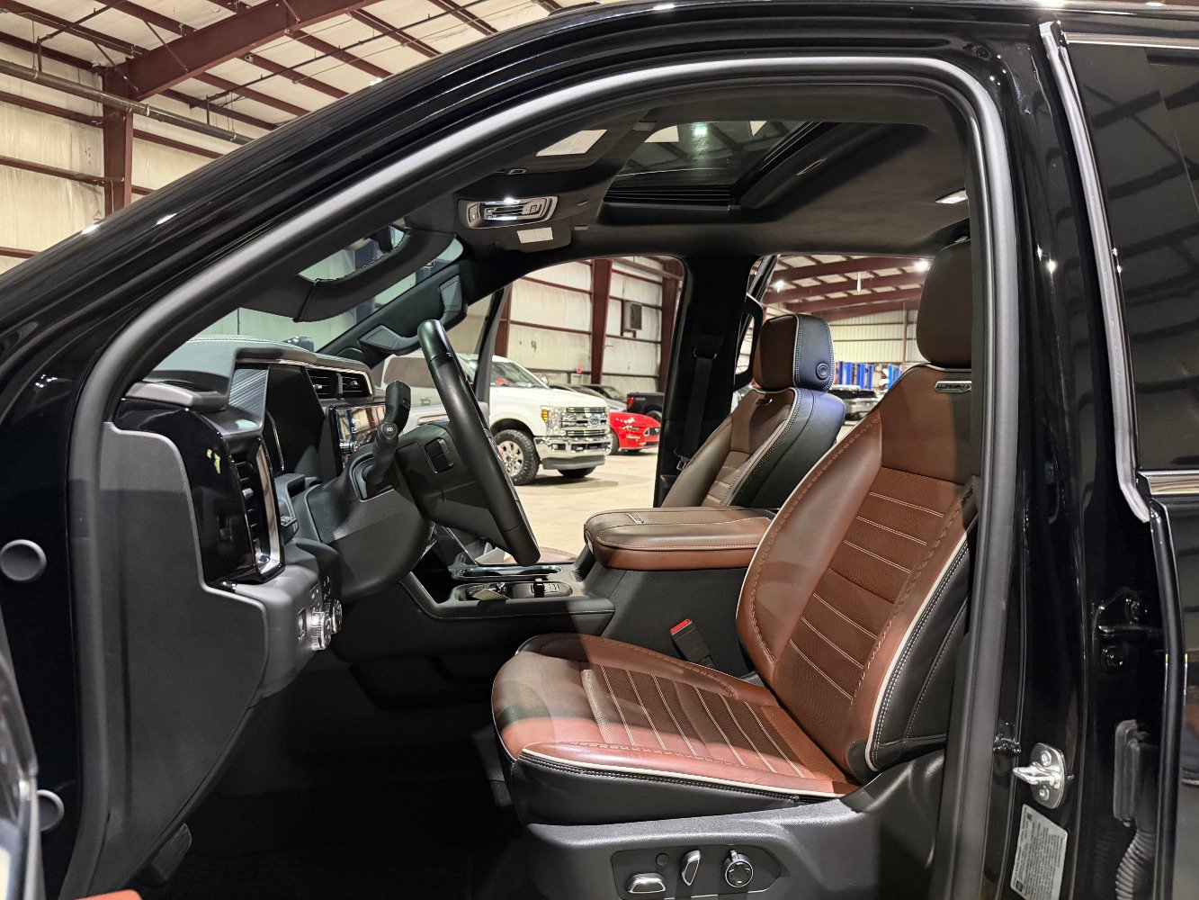 Used 2026 GMC Sierra 2500 Denali Ultimate AWD/4WD image 14