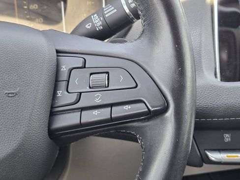 Used 2019 Cadillac XT4 Luxury FWD image 27