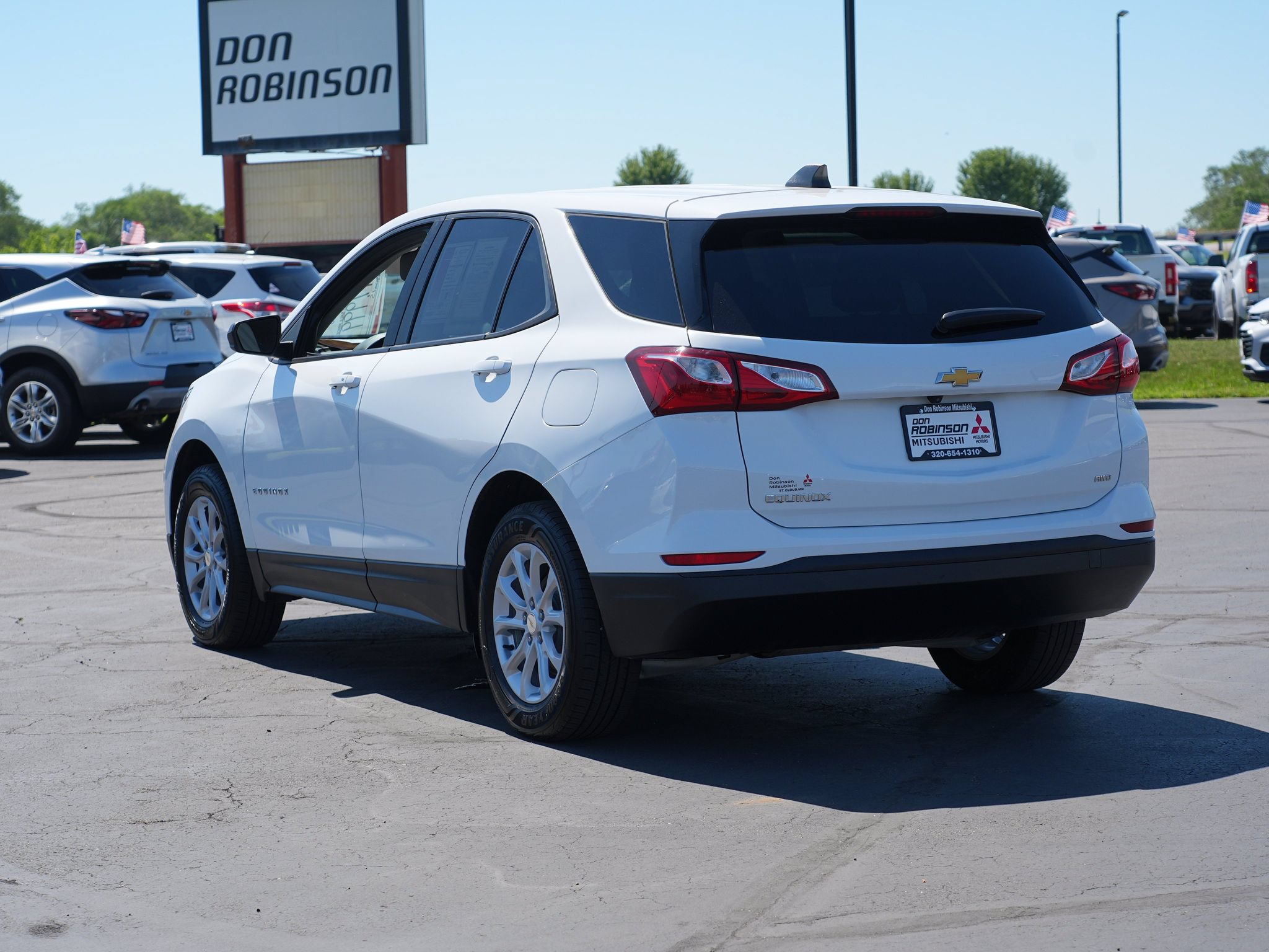 Used 2021 Chevrolet Equinox LS AWD/4WD image 6