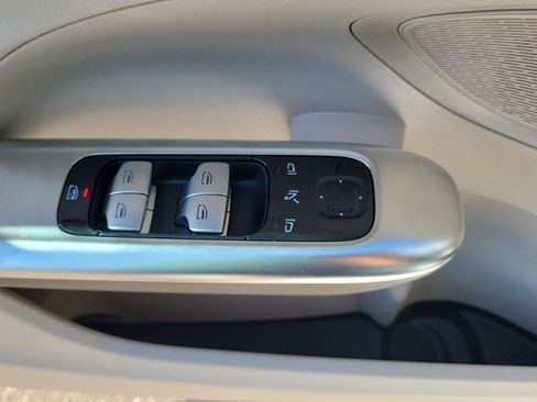 Certified 2026 Mercedes-Benz C 300 Sedan image 17