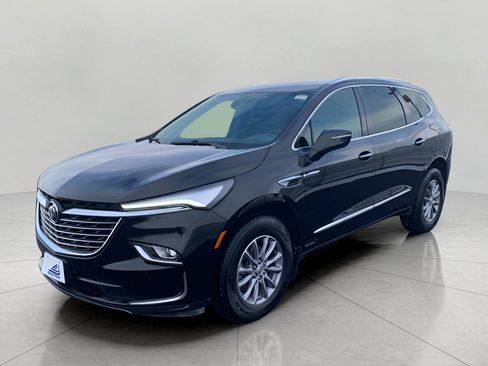 Used 2024 Buick Enclave Essence w/ Trailering Package, 5000 lbs. image 3