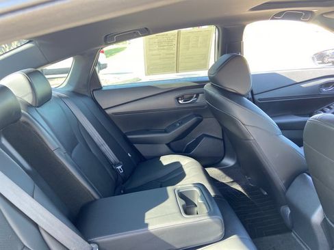 Used 2023 Honda Accord Sport image 21