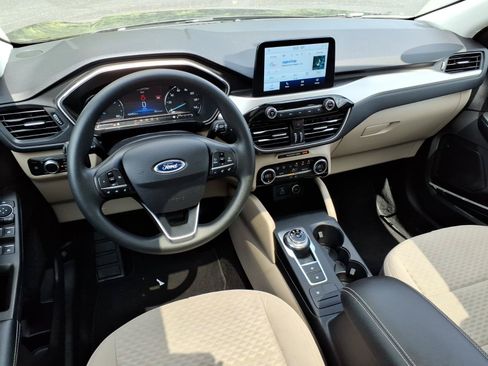 Certified 2021 Ford Escape SE w/ SE Sport Appearance Package AWD/4WD image 7