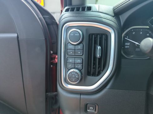 Used 2021 GMC Sierra 1500 Denali AWD/4WD image 19