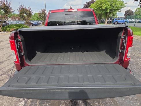 Used 2022 RAM 1500 Big Horn AWD/4WD image 23