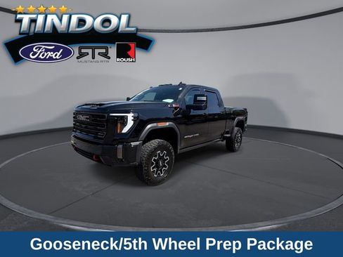 Used 2024 GMC Sierra 2500 AT4X AWD/4WD image 4