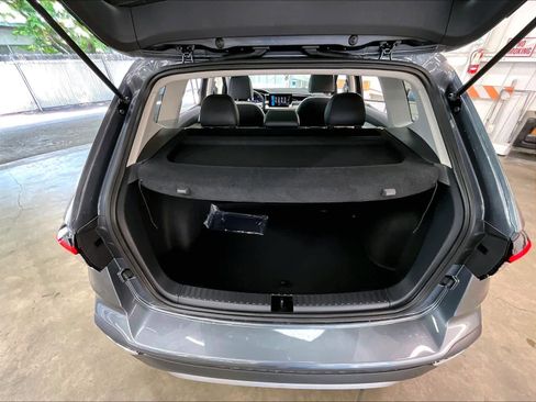 New 2026 Volkswagen Taos SE FWD image 28