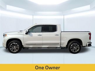 Used 2023 Chevrolet Silverado 1500 High Country w/ Technology Package AWD/4WD video 2