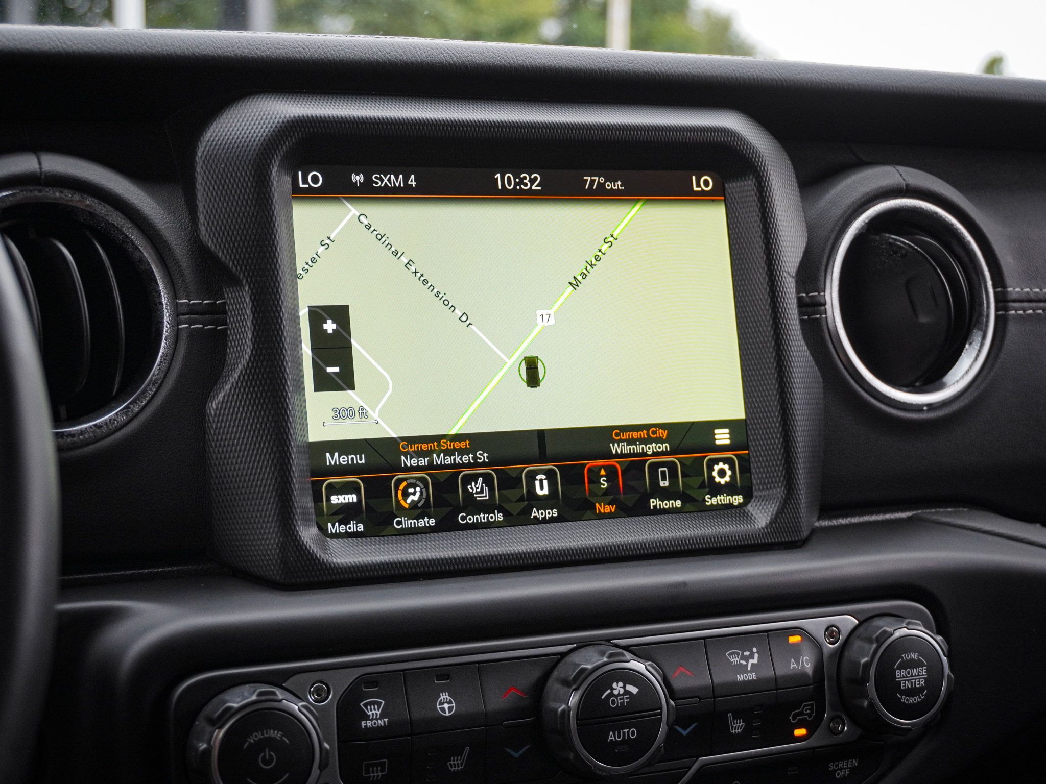 Used 2022 Jeep Wrangler Unlimited Sahara w/ Cold Weather Group AWD/4WD image 24